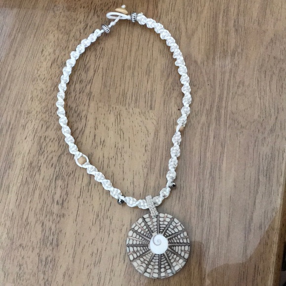 Shell-themed Jewelry Set 🏖 - Picture 2 of 5